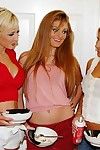 licor tienda la princesa Faye Reagan en lesbianas trío