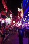 Сыро тайский подростков проститутки усилительные ее жесткая Восточной Пизда губы для Стучать турист