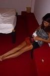 शराबी कमबख्त पर्यटक अभ्यास एक आयु वर्ग के थाई , के लिए मुद्रा शांत एशियाई वेश्या