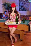 शराबी एशियाई पॉर्न स्टार Hitomi तनाका के साथ अपार scoops मरोड़ते बंद