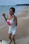 aléatoire photos de Thai Petite amie sur Vacances