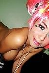 gigantisch Tit Emo Freundin striptease und posing