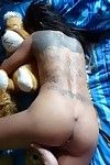 पसीने से तर थाई हूकर उत्सुक करने के लिए कोई jobag चूत में घुसेड़ना कंडोम एशियाई रंडी