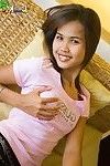 ลิลลี่ Koh ใน underclothing นั่น exclusively ม่า เธอ มือนไม่ค่อยปกติเลย กลายเป็นทารก มดลูก