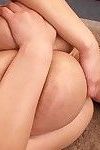 jp pornstar Hitomi tanaka Fine huile massage dans Son gigantesque pointeur sœurs