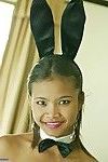 Tussinee แสดง เธอ ด้านบน กระต่าย impersonation