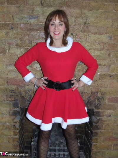 Middle-aged starless and colourless females exposes personally upon Christmas clothing
