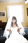 مثير الآسيوية العروس ماريكا Hase إزالة الزفاف اللباس بالنسبة عارية الصورة انتشار