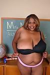 ผู้ใหญ่ ebony ครู ssbbw winxx นี่ undressing ใน คน ห้องเรียน
