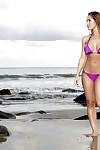 Spiaggia Babe Nicole Aniston spread Il suo Perfetto rasata pozzetto