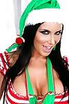 Christmas babe Romi Rain plays with her juicy big booty on cam