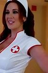 포르노스타 에스코트 Jayden 스 드레스 올 로 a 간호사