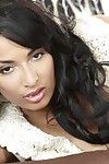 Rounded french babe anissa kate shows her pink space