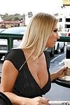 pornstar Devon Lee leert hot Blond hoe naar neuken