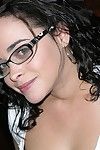 الهواة نظارات دمية صوفي من trueamateurmodels.com