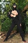 tetona Ninja imágenes de shione Cooper