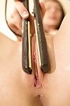 closeup pussy masturbation Mit Penis stimulator und curling Hart