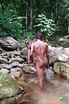 chapfallen latino les garçons ont anal amusant dans éradiquer affecter Sauvage jungles
