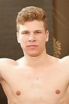 Jonas  ist im Alter 23 und kommt aus  Slowakei er ist ein student wer Genießt Sport Besonders Boxen und Fitness er ist ein große suchen Kerl und werden übertragen zu Fitness  funktioniert für ihm als er ist bald windowdressing ein sehr schön Körper er