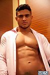 Diego Lauzen has the to one\'s liking mischance of getting get it upon an elevator with the very hot! man who can franchise him for the job hes applying for. Leo Domenico gets his ass serviced by Diegos hot mouth and big dick!