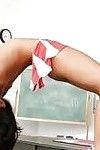 Flexy 中国 啦啦队长 脱衣服 和 传播 她的 光滑 上 顶部 淫秽 腭裂