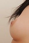 Europäische Honig Sara zeigt aus Ihr sexy suchen unbedeutend boobies!