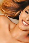 Брюнетка волосы Лялина девушка подросток София Леоне привлечение Хардкор Спермы поток на перспективы