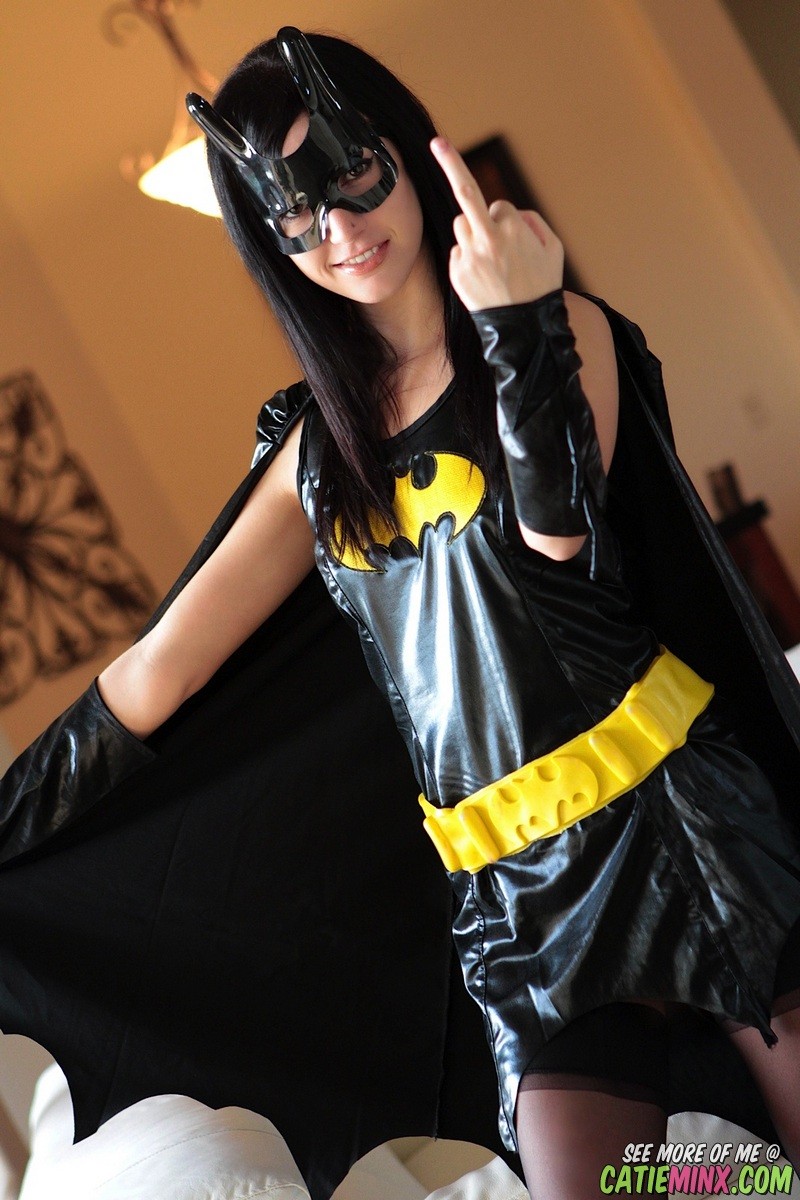 Batgirl cosplay catie minx flips the finger and flashes wet crack