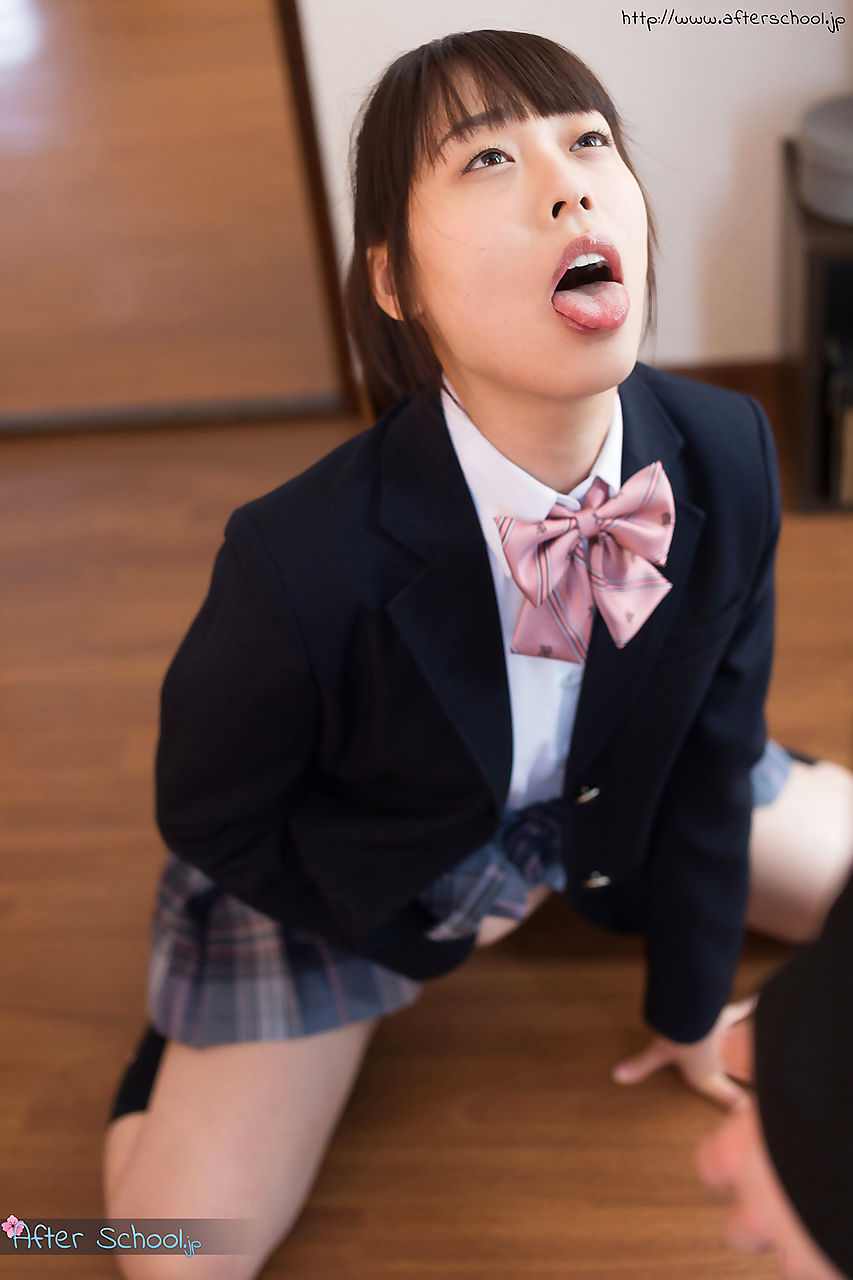Japanese schoolgirl drills her stepfather later on this dude catches her wanking