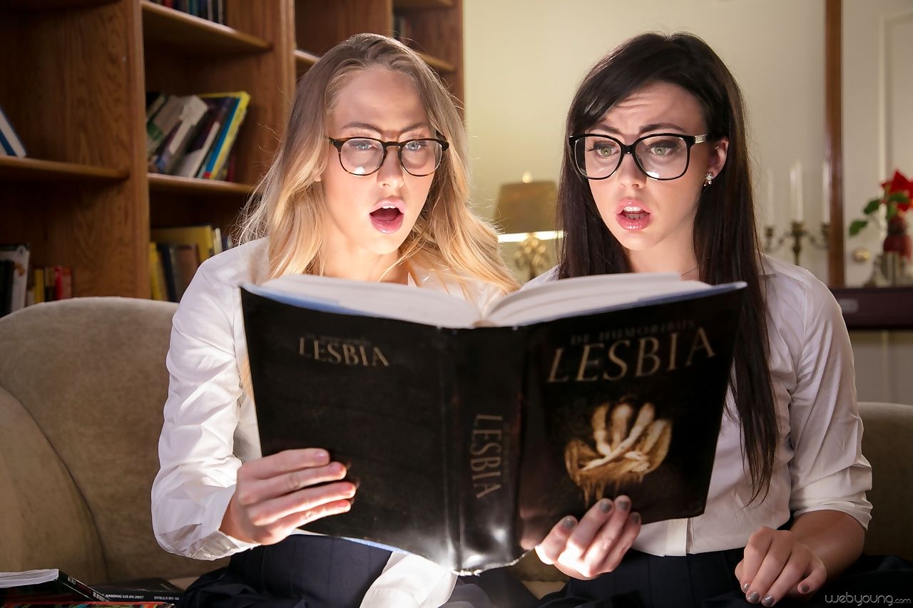 Nerdy schoolgirls Whitney Wright & Carter Tour uncover theyre lesbian chicks