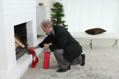 迷人 太太 圣诞老人 诞老人 loventa 获得 捣碎 通过 一个 爷爷 通过 的 壁炉
