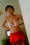 Chinese gfs are posing and smokin\' for the webcam gallery Twenty - part 2172