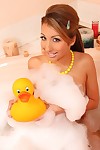 Attractive amateur princess Natalia Rossi entrancing bubble shower-room with her condom duck