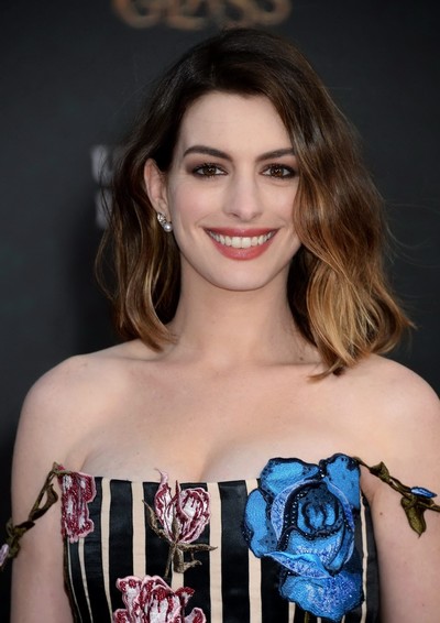 Anne hathaway rounded in short floral off shoulder clothing