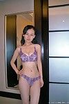 perspired सिंगापुर प्रेमिका उल्लेखनीय नंगा जबकि प्रस्तुत