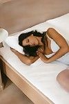 slank hottie met mammoet meloenen darling ebony heeft anaal Neuken :Door: De zwembad