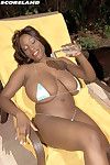 d'ebano milf Janet GIADA in wild bikini