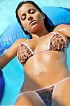 Rounded brazilian cutie fingering vagina in bikini