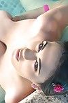 Arrotondati solista Angelo Luna amor modellazione Tonica corpo all'aperto in ROSA bikini