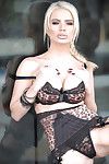 Pornostar queen Mit größte Brüste Alexis Ford Nimmt aus Ihr hot Unterwäsche