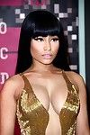 Nicki Minaj gösterilen kapalı onu Dev aşk kabarcıklar için mtv