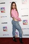 Jojo levesque titsy in abdomen dom and ripped jeans
