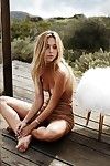 Alexis ren topless trying to hide her nipps