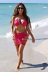 Farrah abraham laat uit haar Afgerond Bikini lichaam