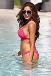 Farrah Abraham montre off Son arrondie bikini Corps
