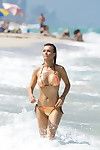 Joanna krupa Boob botón Otoño en Compacto con lentejuelas Bikini