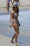 Ellie goulding Arrotondati in un a strisce monocromatico bikini
