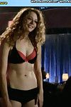 racktastic rudzielec Rachelle Lefebvre pokazuje do w jej lingerie.