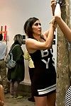 baisable art: massive seins Fée poil bonked dans Un bondé gallery!