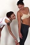 性的 興味 女性 月 女性 体操選手 拡大 - 驚異的